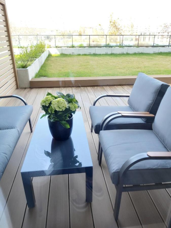 Apartament 150 Zaspa Vvita Z Prywatnym Ogrodem I Tarasem Gdańsk Extérieur photo