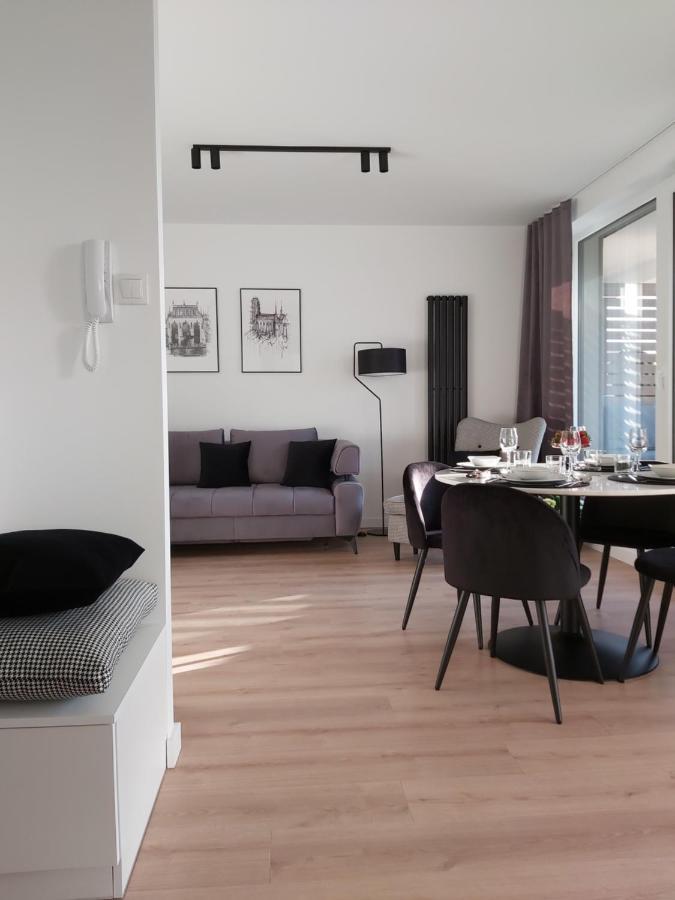 Apartament 150 Zaspa Vvita Z Prywatnym Ogrodem I Tarasem Gdańsk Extérieur photo