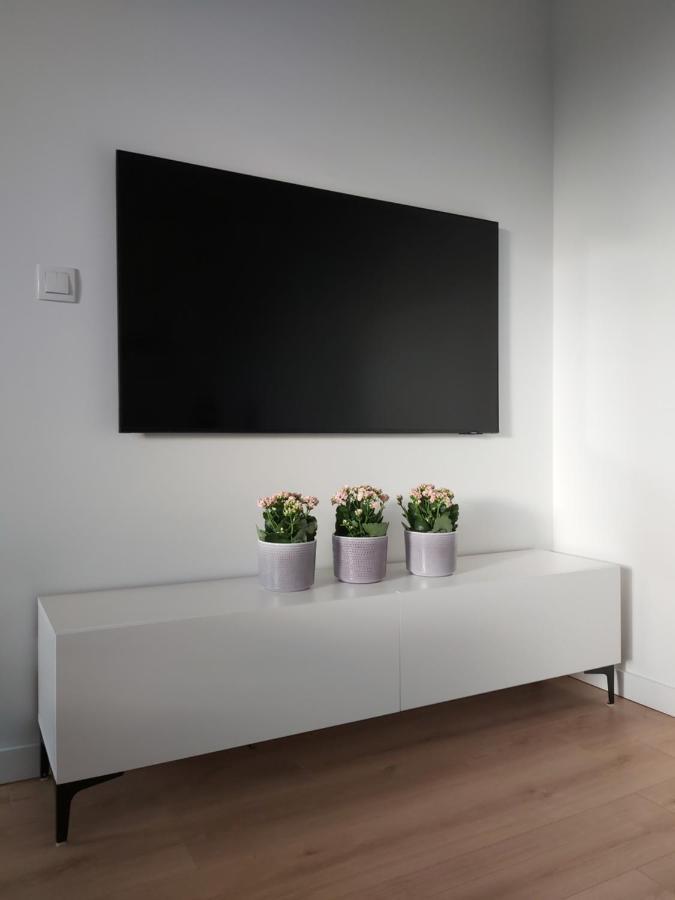 Apartament 150 Zaspa Vvita Z Prywatnym Ogrodem I Tarasem Gdańsk Extérieur photo